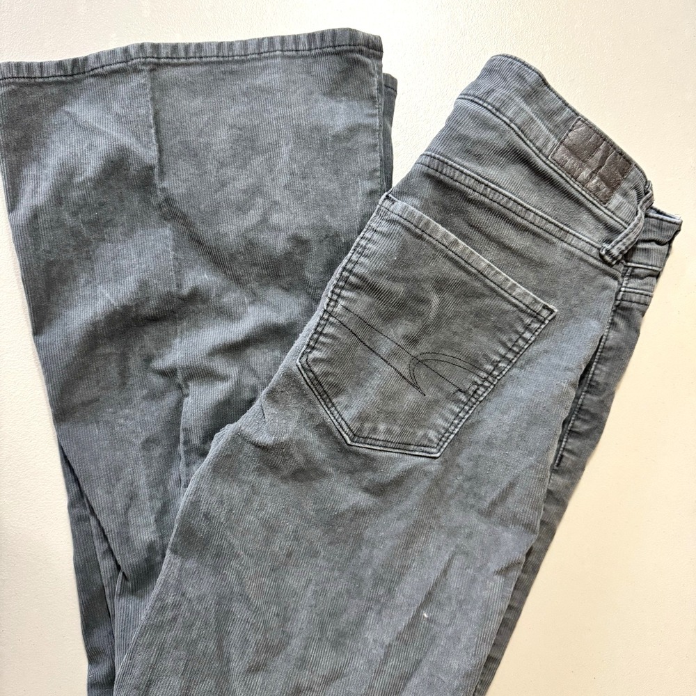 American Eagle Grey Mid Rise Flare Corduroy Pants Women's Size 4 Reg - 28"